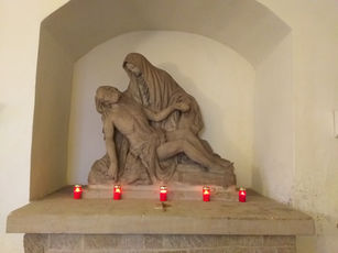 Marienkapelle (Pietà) zu Karsamstag